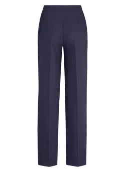 Hose in bequemer Weite