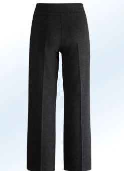 Hose in modisch verkürzter Länge