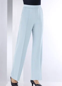 Hose in modischer Weite