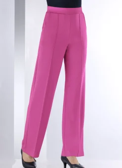 Hose in modischer Weite