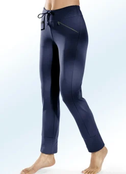 Hose mit bequemem Dehnbund