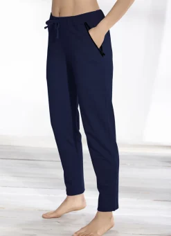 Hose mit bequemem Dehnbund