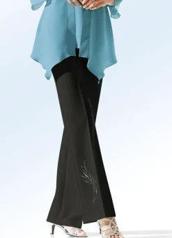 Hose mit schmückendem Strasszier-Motiv