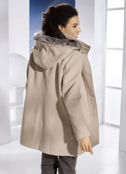 Jacke mit abnehmbarem Kubstpelz-Besatz