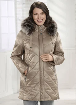 Jacke mit abnehmbarer Kapuze