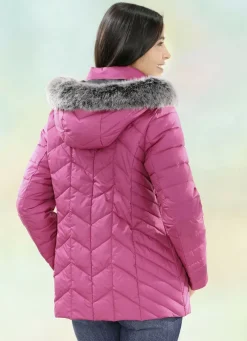 Jacke mit abnehmbarer Kapuze