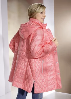 Jacke mit Reißverschluss an den Seitenschlitzen