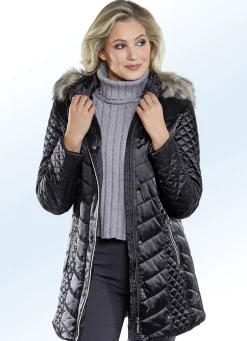 Jacke mit weißer Kontrastpaspelierung