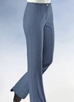 Jeans mit figurgünstiger Teilungsnaht