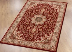 Klassisch gemusterte, gewebte Brücken und Teppiche