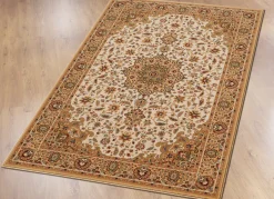 Klassisch gemusterte, gewebte Brücken und Teppiche