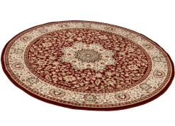 Klassisch gemusterte, gewebte Brücken und Teppiche