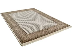 Klassischer Orientteppich aus Indien