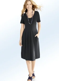 Kleid in Schlupfform