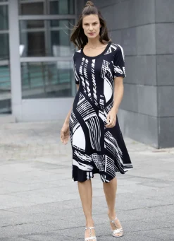 Kleid in Schlupfform