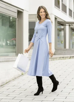 Kleid in Schlupfform