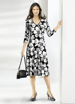 Kleid in Wickeloptik