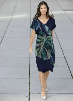 Kleid mit Chiffon-Besatz