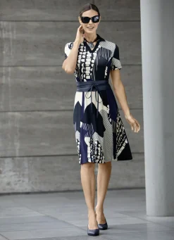 Kleid mit Polokragen