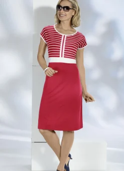 Kleid mit Zierband