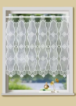 Kleinfenster-Store mit Macramé-Abschluss