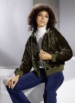 Kurzjacke aus Samt