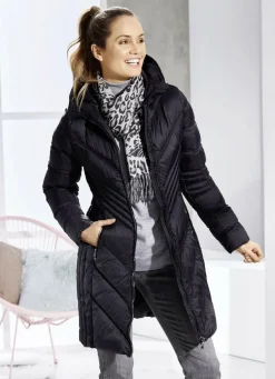 Kurzmantel mit fester Kapuze