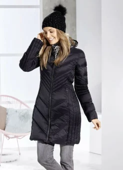 Kurzmantel mit fester Kapuze