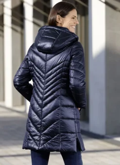 Kurzmantel mit Seitenschlitzen