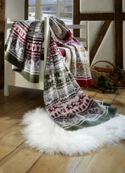 Kuschelige Wohndecke mit winterlichen Motiven