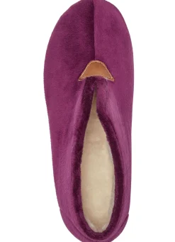 Laurina Hausschuh aus samtigen Textilmaterial