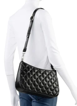 Laurina Tasche mit angesagter Steppung und Ziernieten