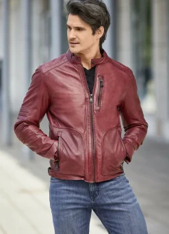 Lederkurzjacke mit perforierten Einsätzen