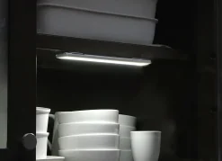 LED-Leuchtleiste von HandyLux mit Bewegungssensor