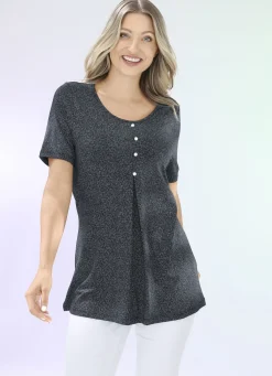 Longshirt mit dezentem Allover-Druck in 2 Farben