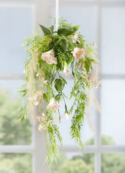 Lysianthus-Gesteck zum Hängen