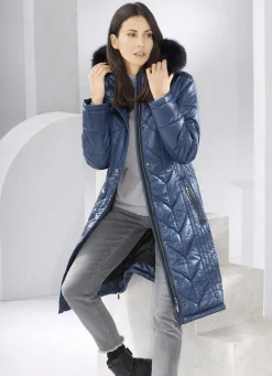 Mantel mit figurfreundlicher Längssteppung