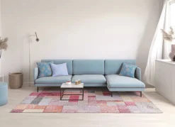 Moderne Brücken und Teppiche