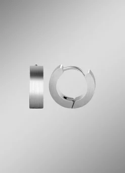 Moderne und maskuline Klappcreolen