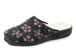 Pantoffel mit Blüten-Dessin