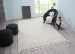 Pflegeleichte Brücken und Teppiche aus synthetischen Material-Mix