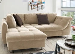 Polsterecke mit Dekokissen