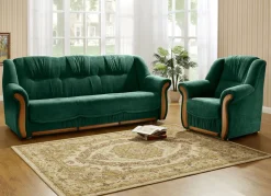 Polstermöbel mit angenehmem, hochflorigem Stoffbezug