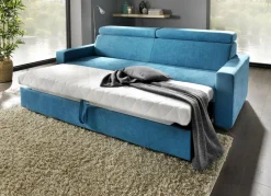 Polstermöbel mit Bettfunktion und verstellbaren Kopfstützen