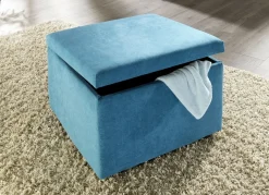 Polstermöbel mit Bettfunktion und verstellbaren Kopfstützen