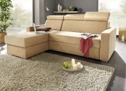 Polstermöbel mit Bettfunktion und verstellbaren Kopfstützen