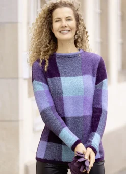 Pullover aus haarigem Effektgarn