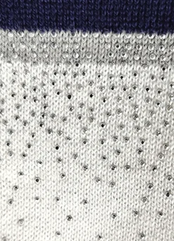 Pullover mit aufwendiger Steinchenzier