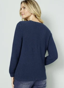 Pullover mit Schal in Grobstrick