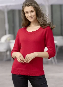 Pullover mit Wellenabschlüssen